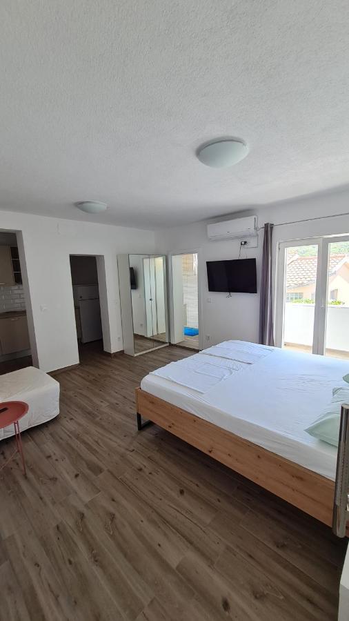 Apartmani Mlinar - Studio Apartment Grebaštica Eksteriør bilde